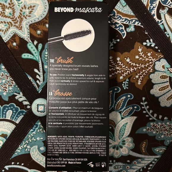 Benefit They’re Real! Beyond Mascara - Picture 3 of 4